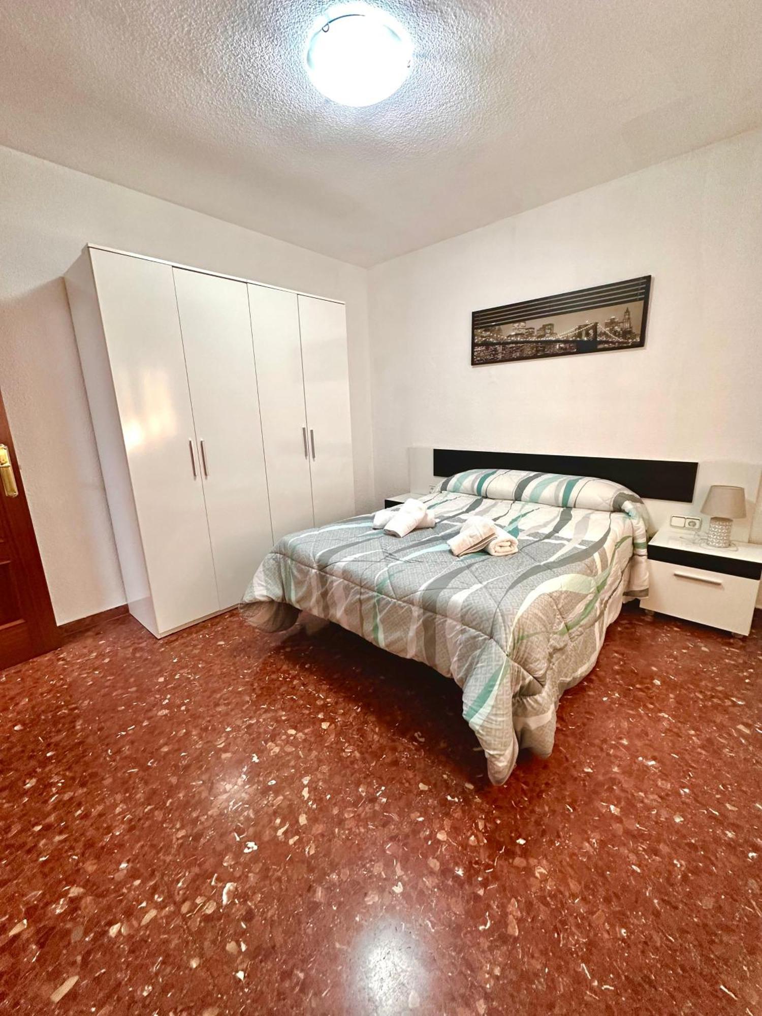 Piso Granada 3 Dormitorios Y Parking Privado 외부 사진